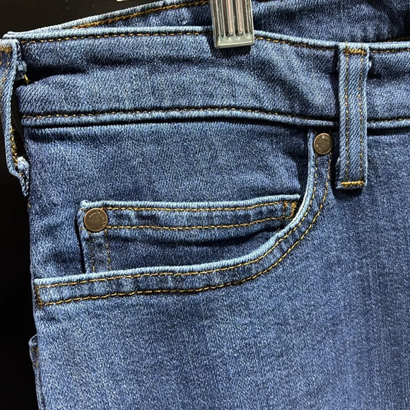 Carhartt Rugged Flex,relaxed fit,mid rise, durable, flexible,pockets,workwear - Picture 4 of 9